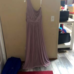 LAVENDER BRIDESMAIDS DRESS TOUCHES THE GROUND